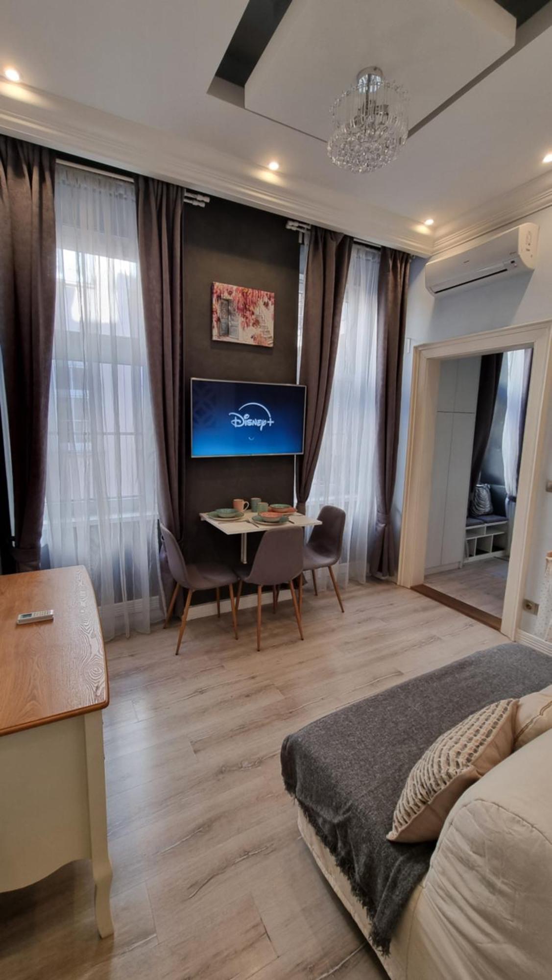 Apartment Opera Vintage - Budapest City Centre ภายนอก รูปภาพ
